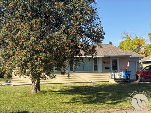 704 Hooper Street, Big Timber, MT, 59011 | Card Image