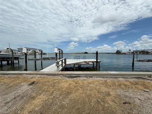 14217 E Parsley Dr, MADEIRA BEACH, FL, 33708-2348 | Card Image