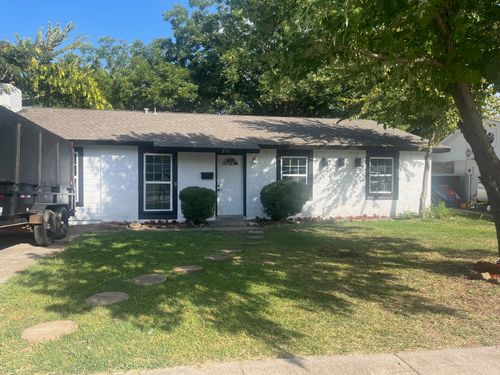 206 Springbranch Dr, Garland, TX, 75043-2330 | Card Image