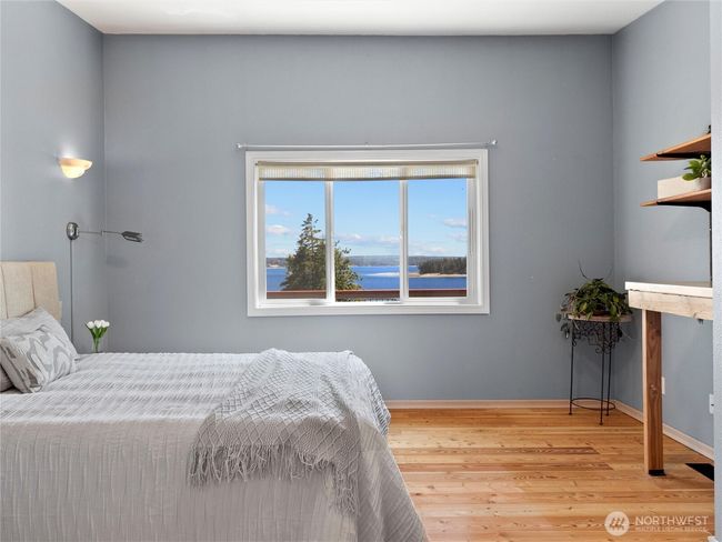 71 E Mountain Dr, House other with 2 bedrooms, 2 bathrooms and 1 parking in Grapeview WA | Image 17