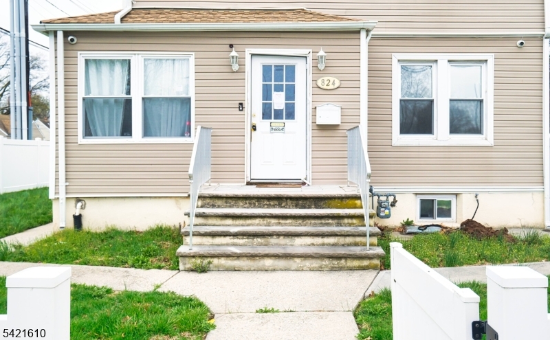 Residential in Roselle Boro 4