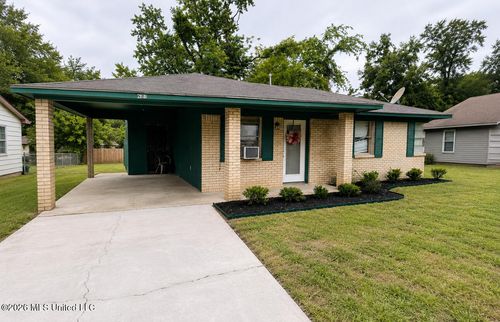 1258 Glendale Cir, Greenwood, MS, 38930-7203 | Card Image