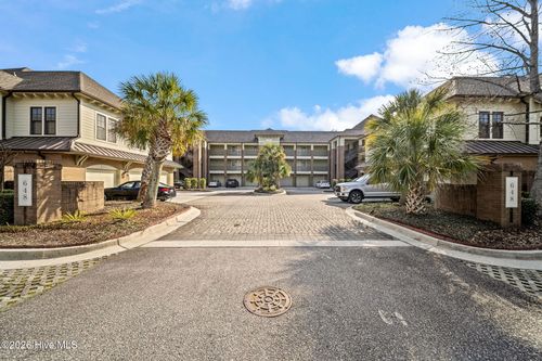 unit-302-648 Village Park Dr, Wilmington, NC, 28405-8317 | Card Image