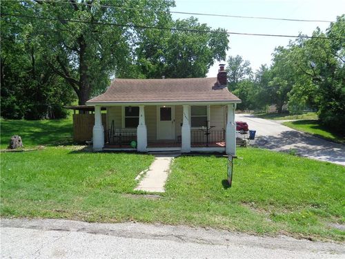 11401 E Scarritt Ave, Sugar Creek, MO, 64054-1251 | Card Image