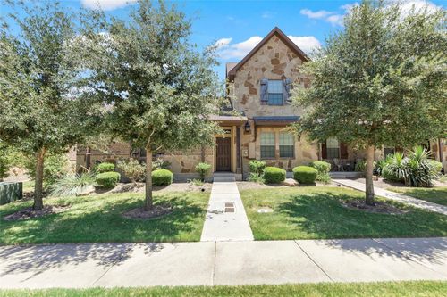113 Armored Ave, College Station, TX, 77845-0010 | Card Image
