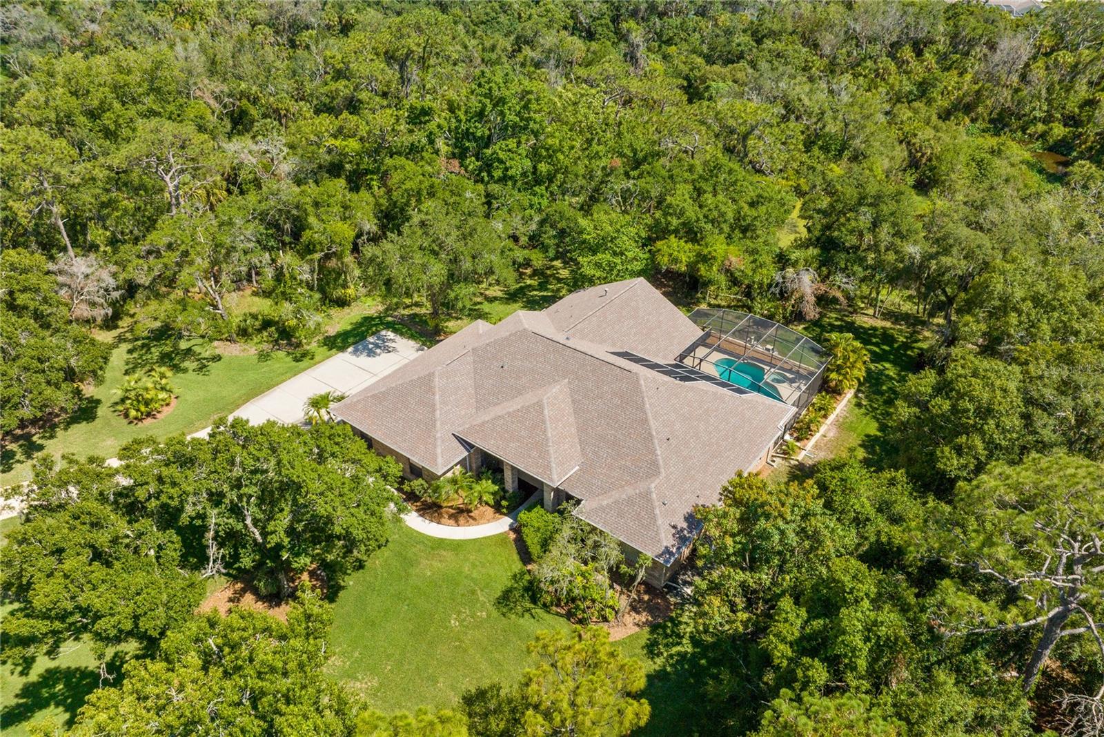 Clubhouse Dr, Bradenton, FL 34202