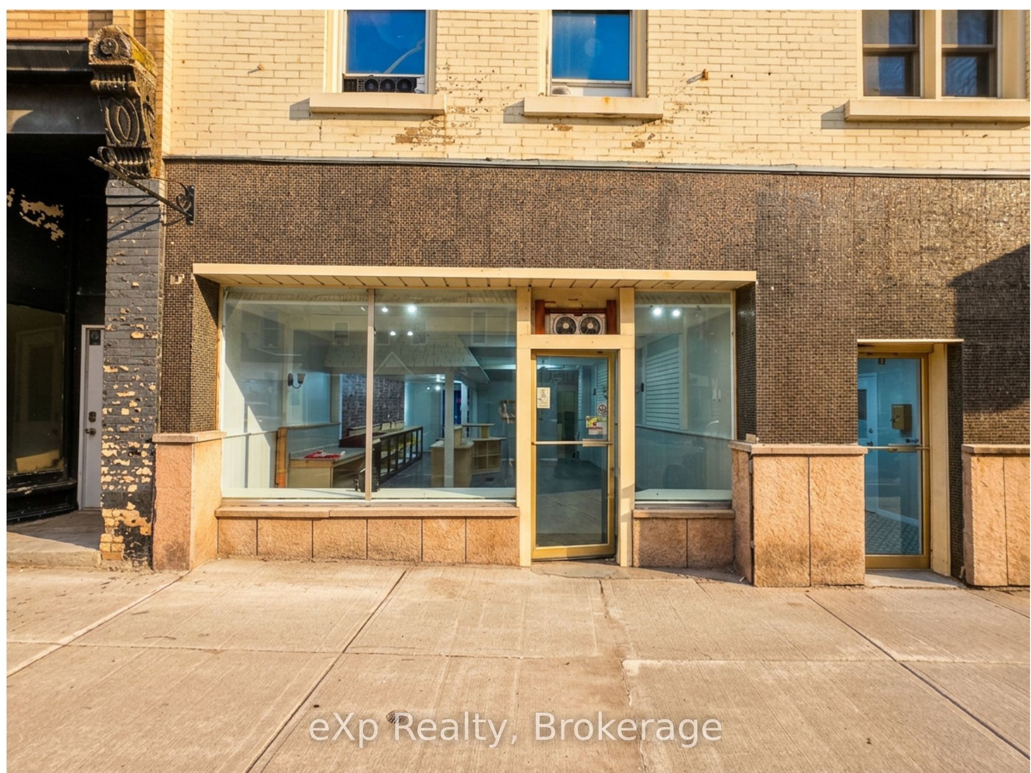 Commercial Lease in Arran-Elderslie 2