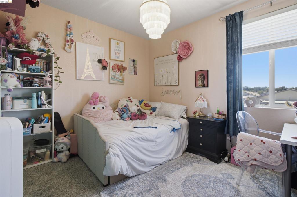Residential in Plumas Lake 5