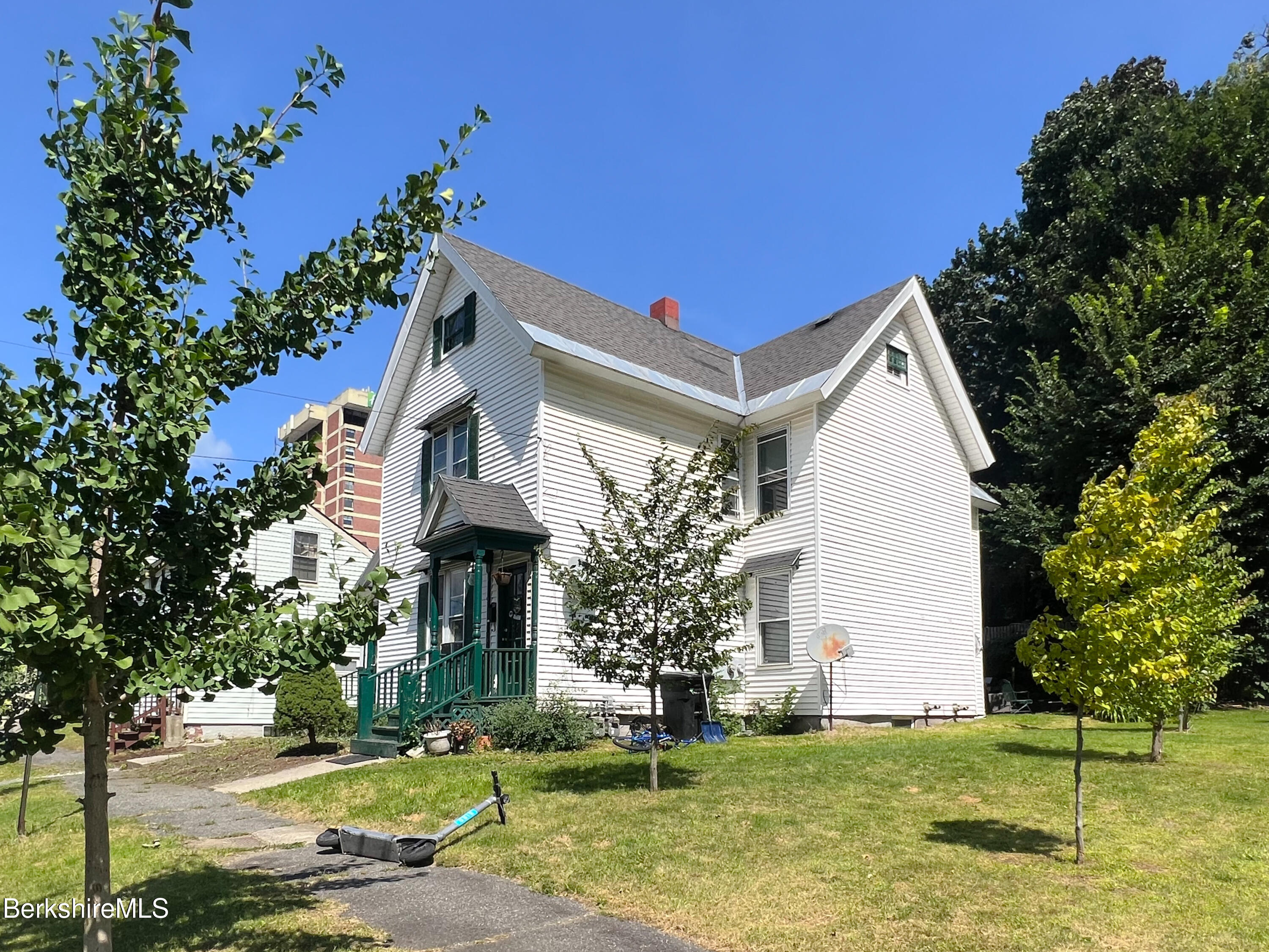 Goodrich St, Pittsfield, MA 01201