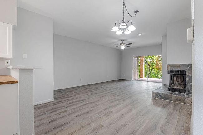 APT-1601 - 2450 Wickersham Ln, Condo with 2 bedrooms, 2 bathrooms and 3 parking in Austin TX | Image 12