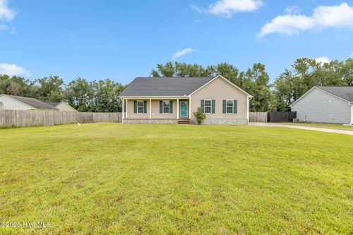 198 Christy Dr, Beulaville, NC, 28518-7711 | Card Image