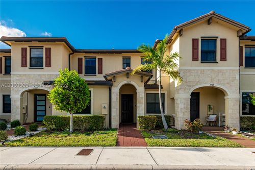 no-3323 W 106th Ter, Hialeah, FL, 33018-4621 | Card Image