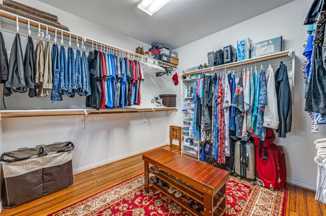 Huge walk in closet | Image 35