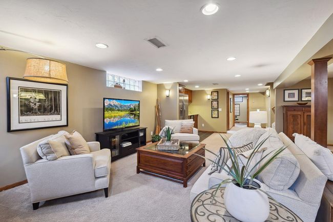 4600 W 58th Street, House other with 5 bedrooms, 3 bathrooms and null parking in Edina MN | Image 28