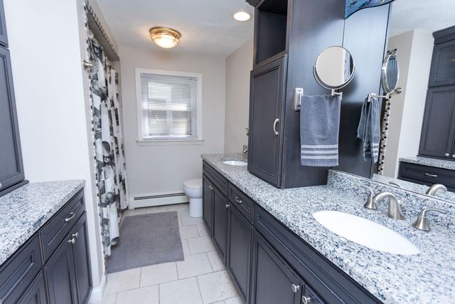 38 Williams Rd, House other with 3 bedrooms, 3 bathrooms and 10 parking in Smithfield RI | Image 12