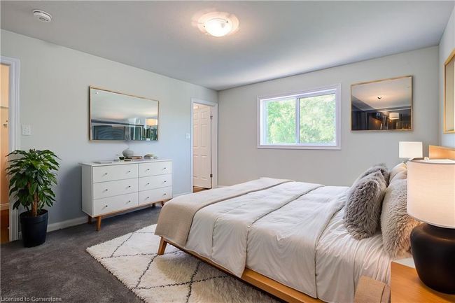 93 Highman Ave, Townhouse with 3 bedrooms, 3 bathrooms and 2 parking in Cambridge ON | Image 6