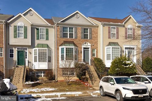 2502 Weston Ct, CROFTON, MD, 21114-3224 | Card Image