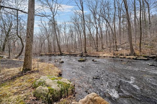 71 Woodlands Dr, Tuxedo Park, NY, 10987-4801 | Card Image