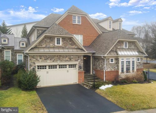 47672 Paulsen Sq, STERLING, VA, 20165-5194 | Card Image