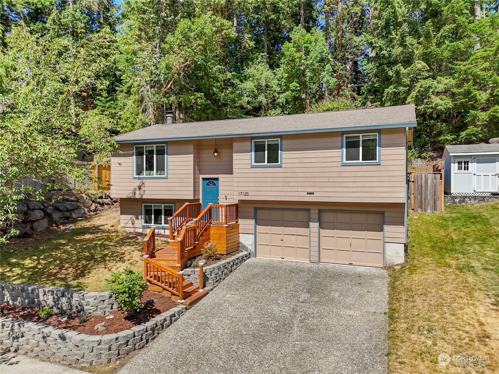 Meadowdale Dr, Lynnwood, WA 98037