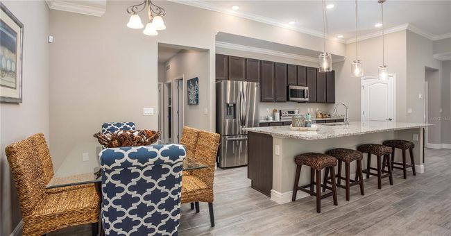 Model home - actual features may vary. | Image 6