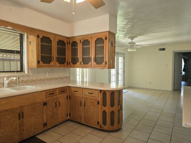 410 Muriel Dr, House other with 3 bedrooms, 2 bathrooms and null parking in Garland TX | Image 4