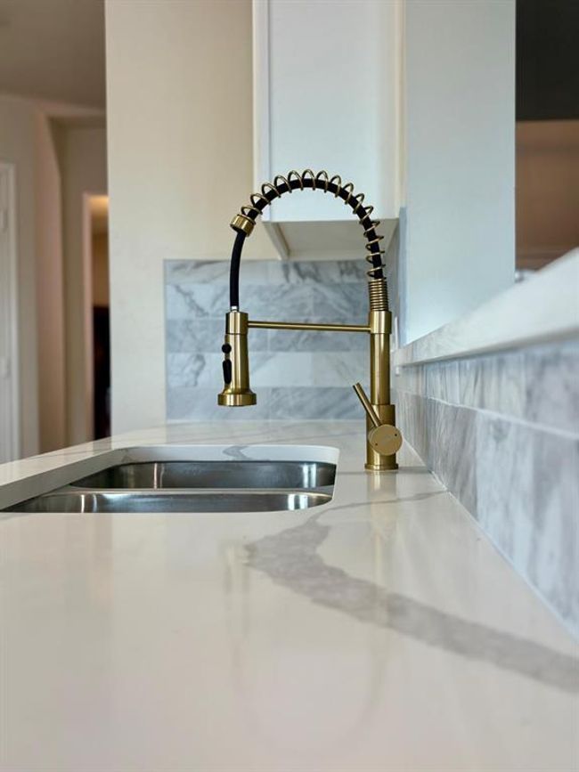 Kitchen | Image 5
