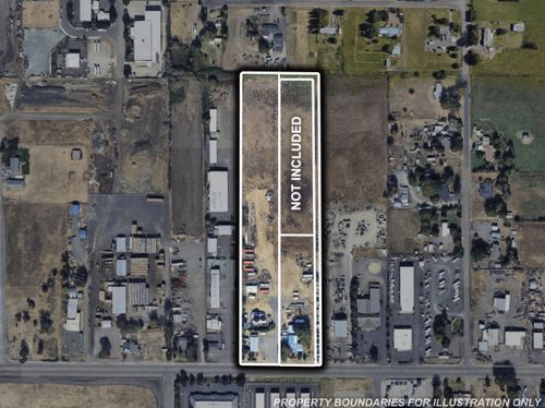 579 E Vilas Rd, Central Point, OR, 97502-3280 | Card Image