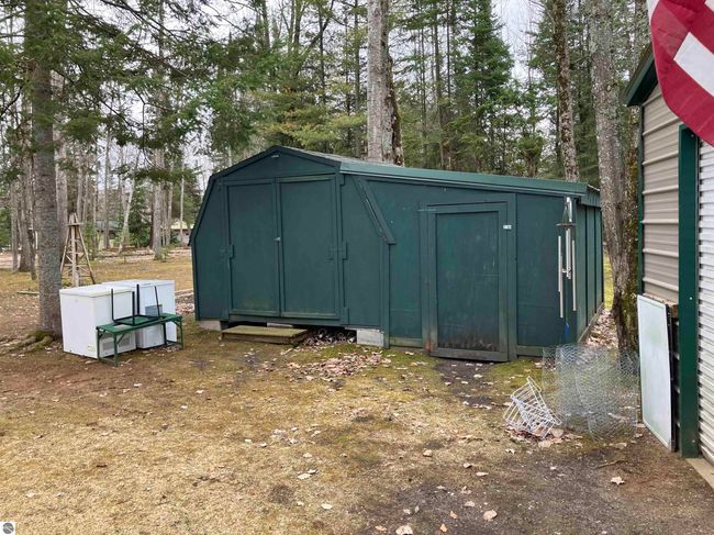 1295 Wa Ba Tesse Dr Ne, House other with 2 bedrooms, 1 bathrooms and null parking in Kalkaska MI | Image 7