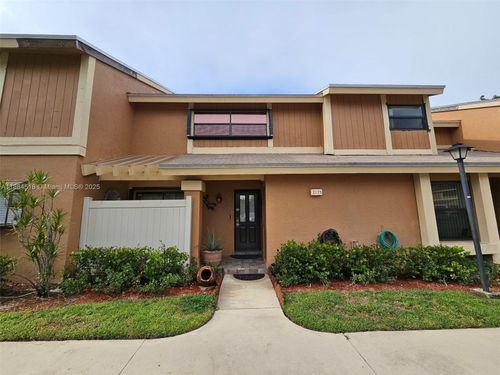 550-2225 Nw 45th Ave, Coconut Creek, FL, 33066-2008 | Card Image