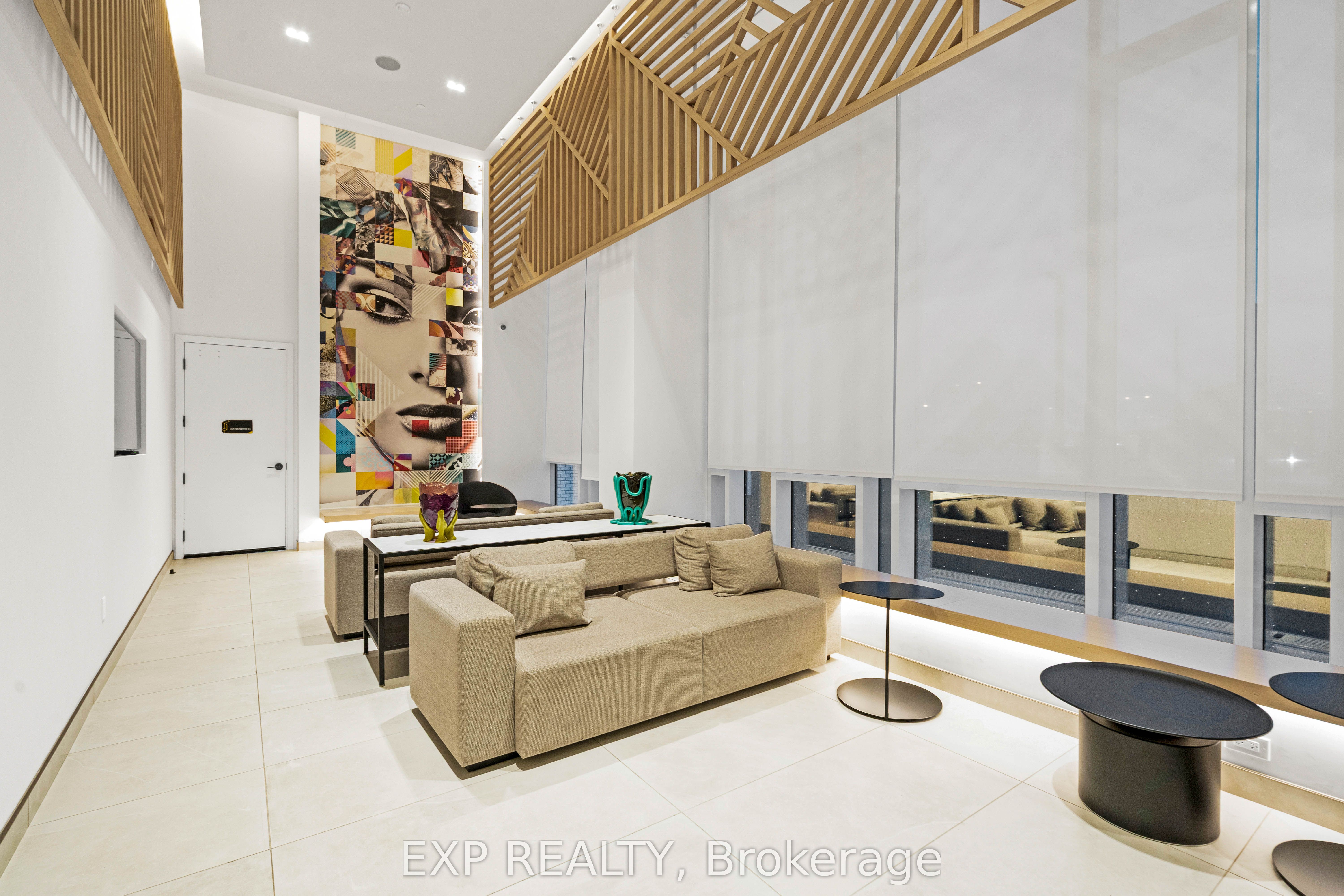 Residential in Toronto W08 2