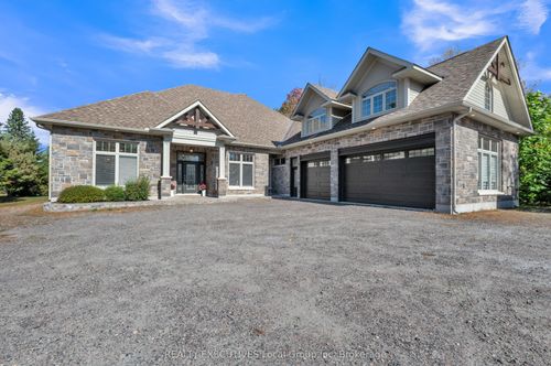 34 Sunrise Bay Dr, Callander, ON, P0H1H0 | Card Image