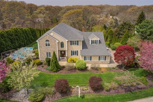30 Rock Ridge Rd, Westerly, RI, 02891-3703 | Card Image