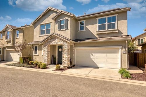 2228 Gallery Drive, Riverbank, CA, 95367 | Card Image