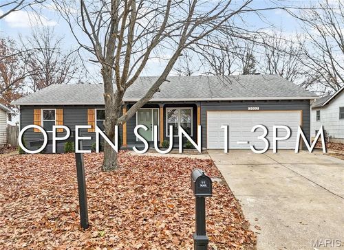 3032 Valley Ridge Dr, Saint Peters, MO, 63376-7153 | Card Image