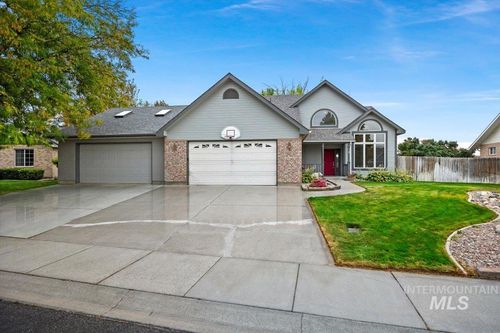 2298 Hillcrest Dr, Twin Falls, ID, 83301-8900 | Card Image