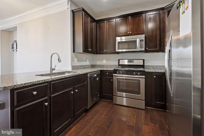 25562 Casale Ter, Townhouse with 3 bedrooms, 3 bathrooms and null parking in CHANTILLY VA | Image 5