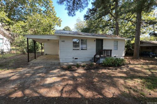 1401 S Bailey St, Jacksonville, AR, 72076-2338 | Card Image