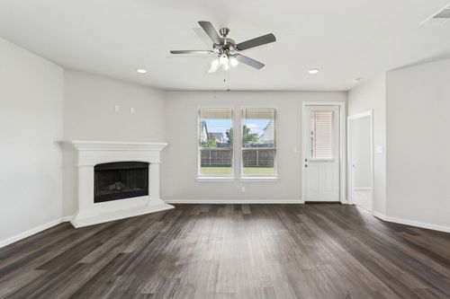 792 Brookside Dr, Springtown, TX, 76082-5476 | Card Image
