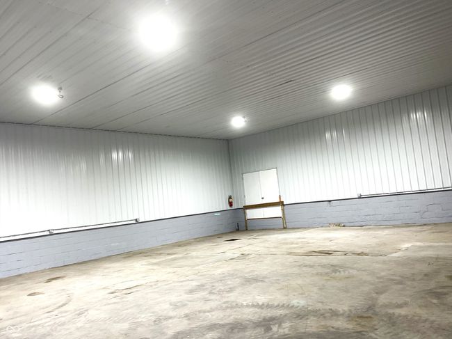 140 N Ohio St, Home with 0 bedrooms, 0 bathrooms and null parking in Martinsville IN | Image 4