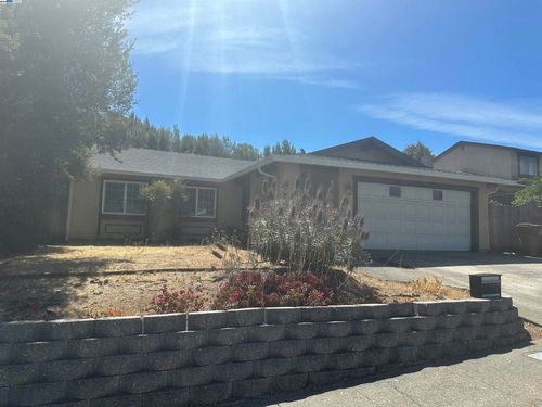 212 Panorama Dr, Benicia, CA, 94510-1514 | Card Image