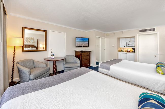 3219 - 5500 Gulf Blvd, Condo with 1 bedrooms, 1 bathrooms and null parking in ST PETE BEACH FL | Image 9