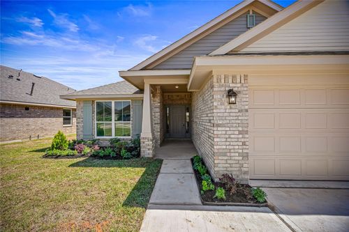 20078 Swinley Forest Dr, Cleveland, TX, 77327-2963 | Card Image
