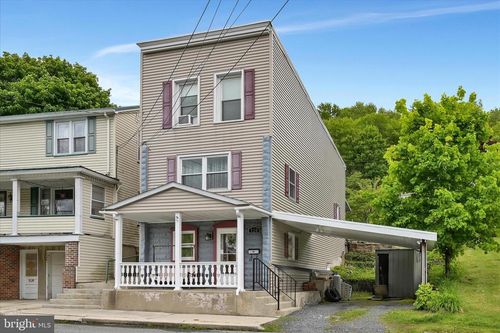 320 E Bacon St, POTTSVILLE, PA, 17901-3908 | Card Image
