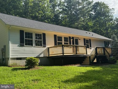 99 Riggs Hollow Rd, CAPON BRIDGE, WV, 26711-9416 | Card Image