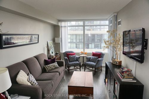 911-25 Telegram Mews, Toronto, ON, M5V3Z1 | Card Image