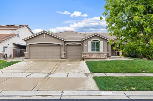 5668 Stony Creek Way, Marysville, CA, 95901-8300 | Card Image