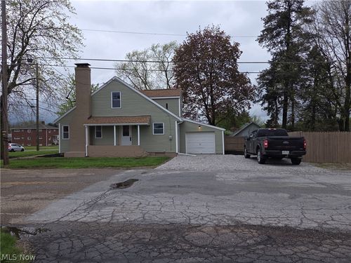 700 Whipple Ave Nw, Canton, OH, 44708-3740 | Card Image