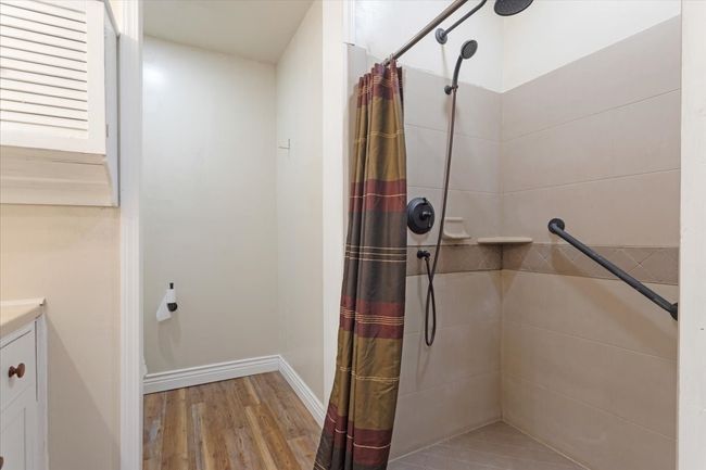 1302 S Crockett St, House other with 3 bedrooms, 3 bathrooms and null parking in Sherman TX | Image 23