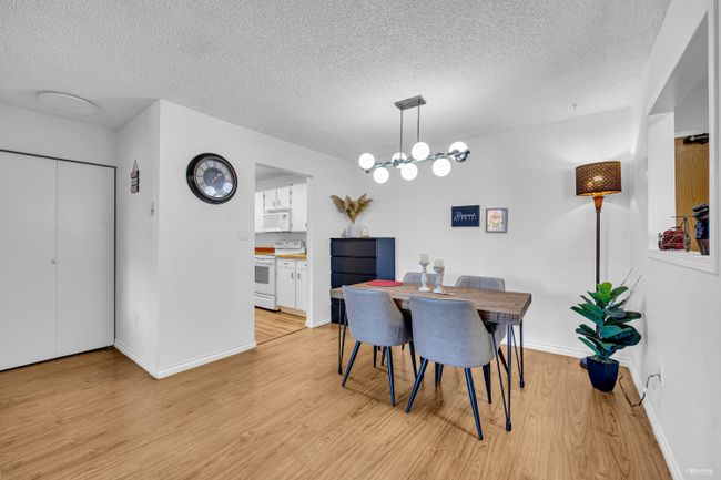 407 - 10680 151 A Street, Condo with 2 bedrooms, 1 bathrooms and 1 parking in Surrey BC | Image 5